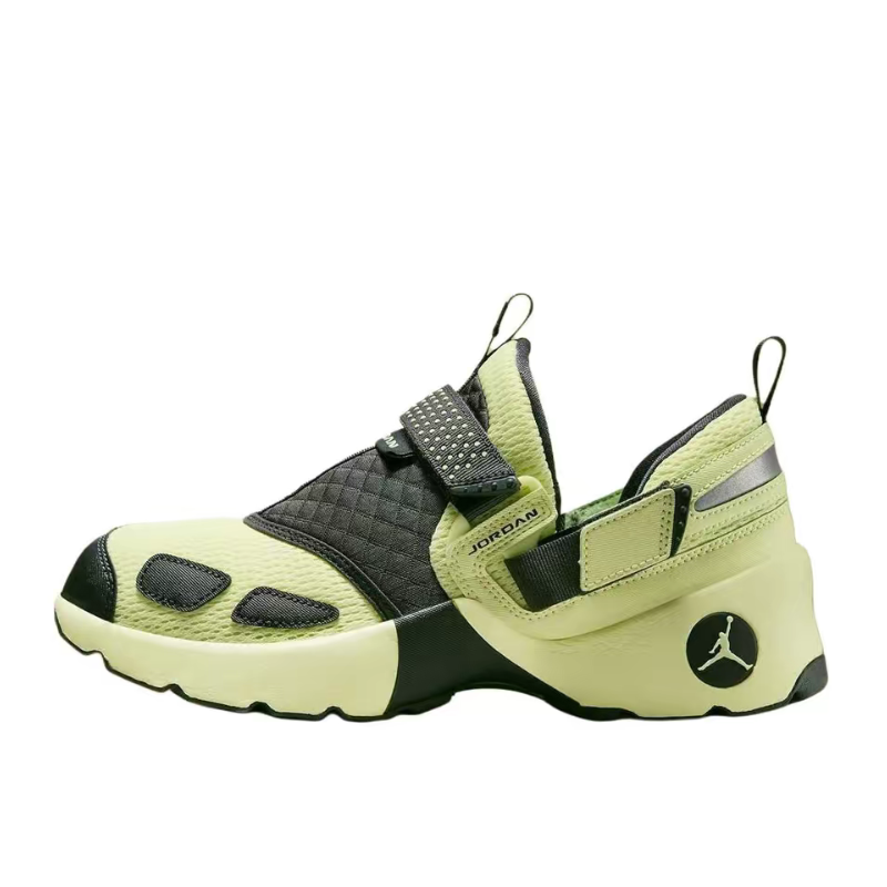 Nike Air Jordan Trunner LX Wom - đánh giá và giá Women'S Shoes Nike Jordan