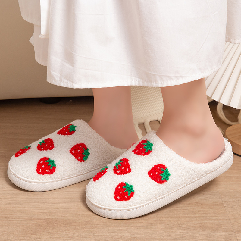 Strawberry Women's Slippers Ho - đánh giá và giá Mule Slip On
